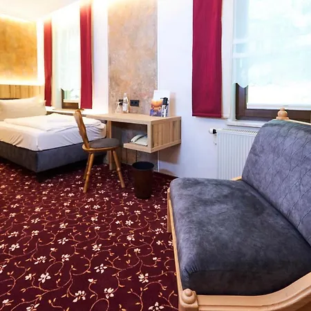 Flair-waldhotel Mellestollen 3* Saalfeld Saale