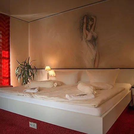 Flair-waldhotel Mellestollen ホテル 3*