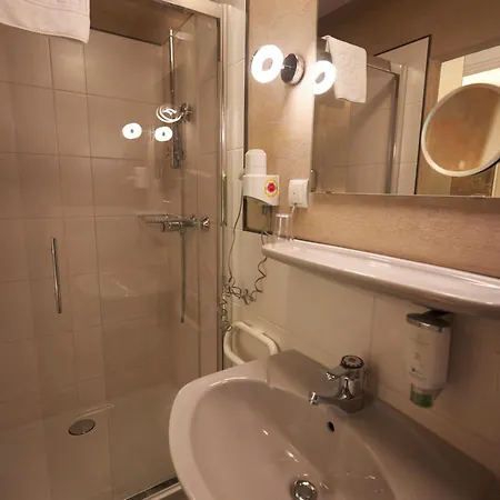 Flair-waldhotel Mellestollen 3*