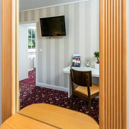 Flair-waldhotel Mellestollen Saalfeld Saale