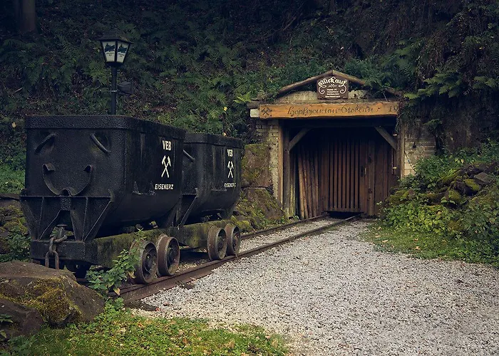 Flair-waldhotel Mellestollen מלון