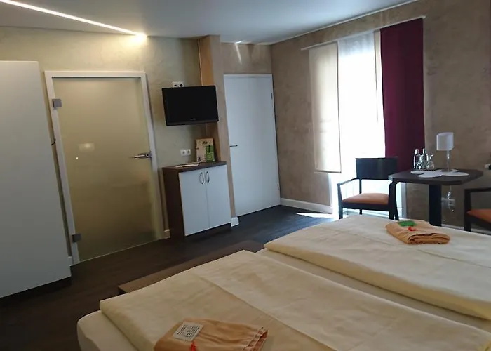 מלון Flair-waldhotel Mellestollen Saalfeld Saale